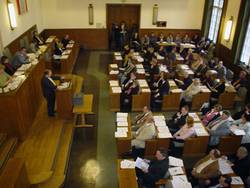 Die Neuk�llner Bezirksverordnetenversammlung tagt zum Thema Bildung. Foto: QM Reuterplatz